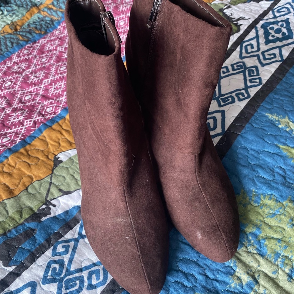 Marc Fisher size 10 sexy little brown👢